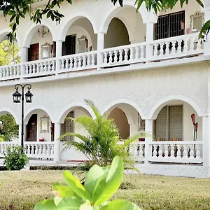 summerset-village.hotelsmontegobay.org/