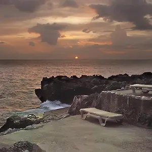 sunset-on-the-cliffs.hotelsmontegobay.org/